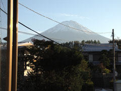 ２階客室から見る富士山